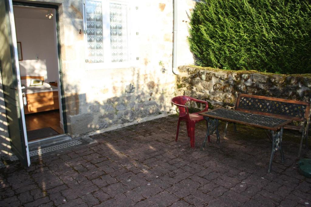Auberge De Saint Julien Aux Bois Exterior foto
